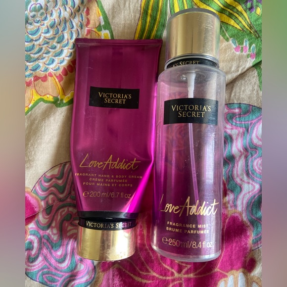 Victoria’sSecret LoveAddict Set & MandaraSpa Softening&Refining Body Polish/Free - Picture 3 of 5